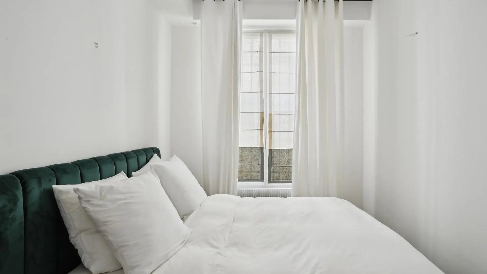 Apartment Saint Germain & Buci - 2Br - Cityapartmentstay Paris France