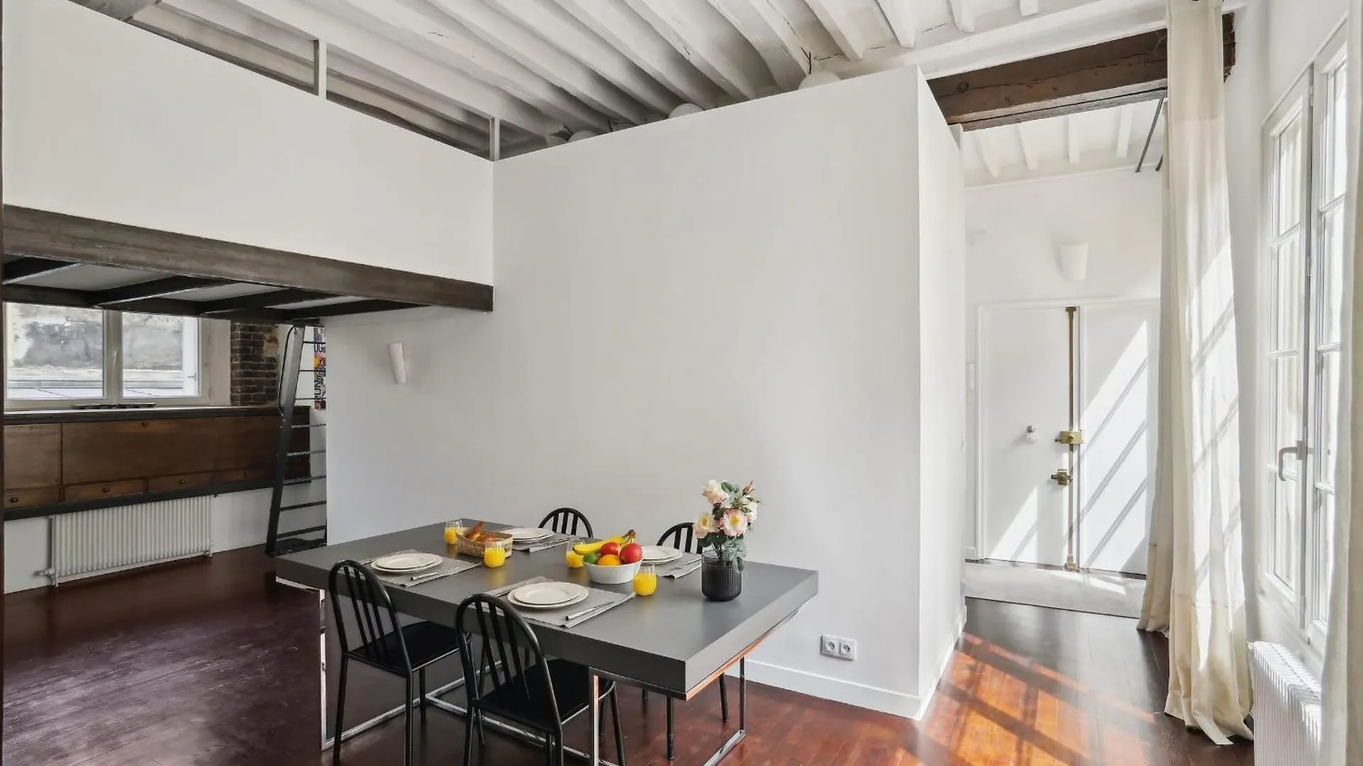 Saint Germain & Buci - 2Br - Cityapartmentstay Paris 0*,  France
