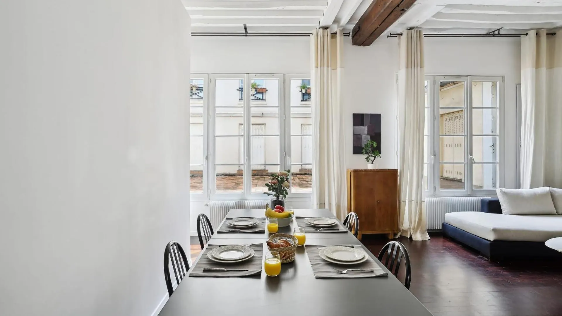 Saint Germain & Buci - 2Br - Cityapartmentstay Paris Apartment