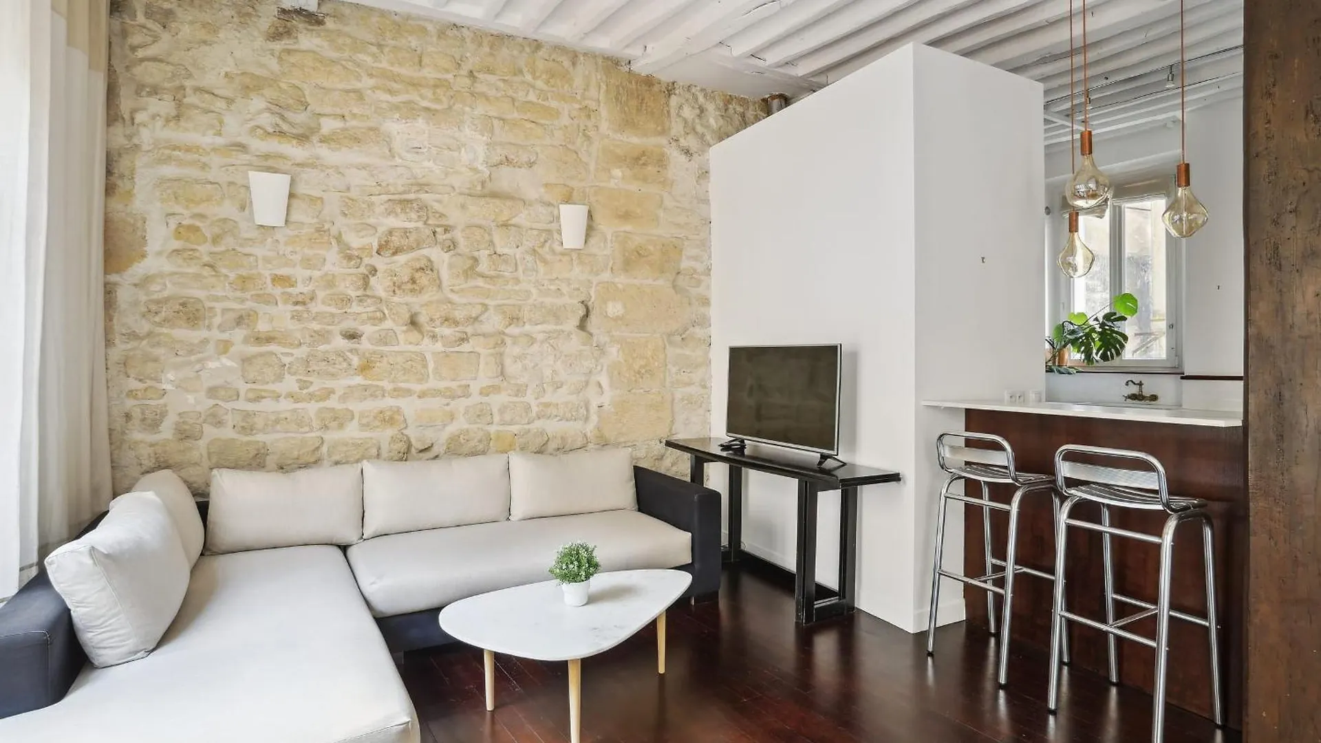 Apartment Saint Germain & Buci - 2Br - Cityapartmentstay Paris