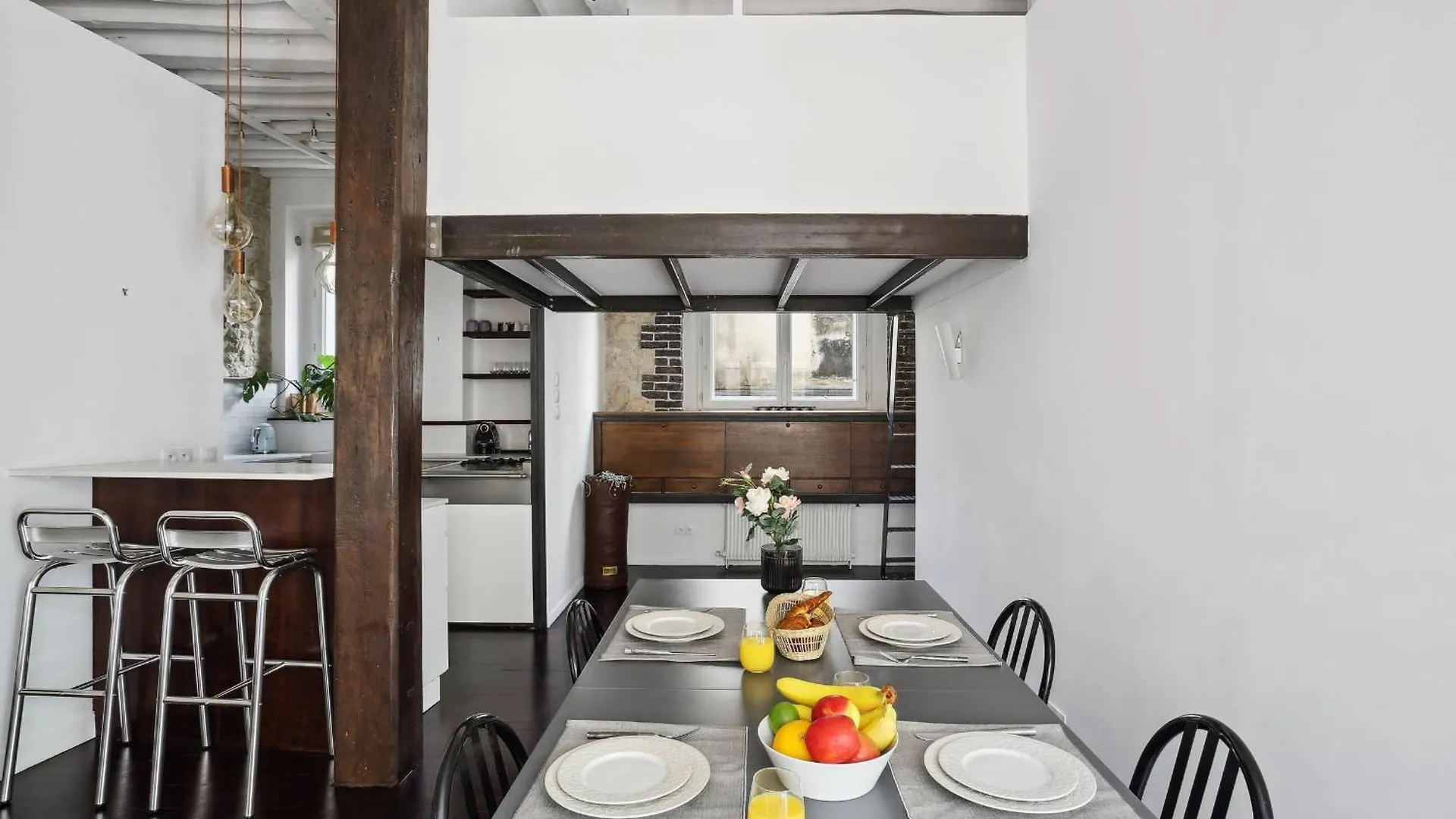 Saint Germain & Buci - 2Br - Cityapartmentstay Paris